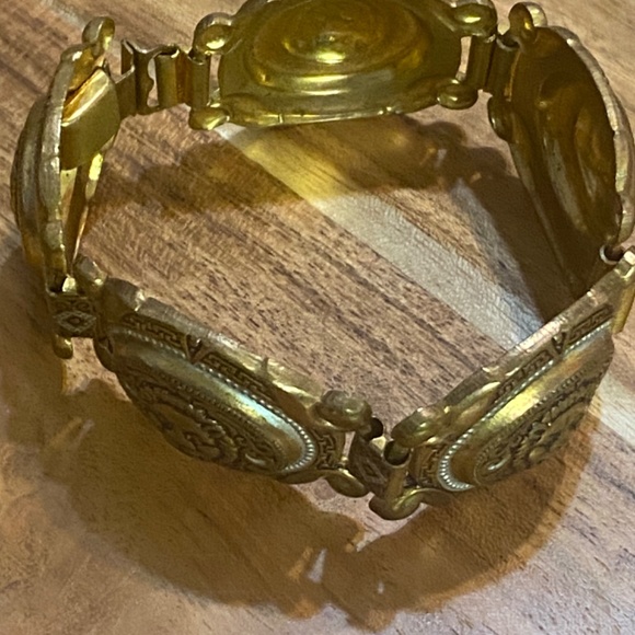 Vintage damascene Toledo ware lions head metal bracelet - Picture 5 of 16